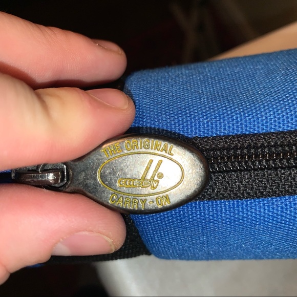 🟢SALE like new gold holder light convenient for a quick game holds club & iron - Picture 3 of 3